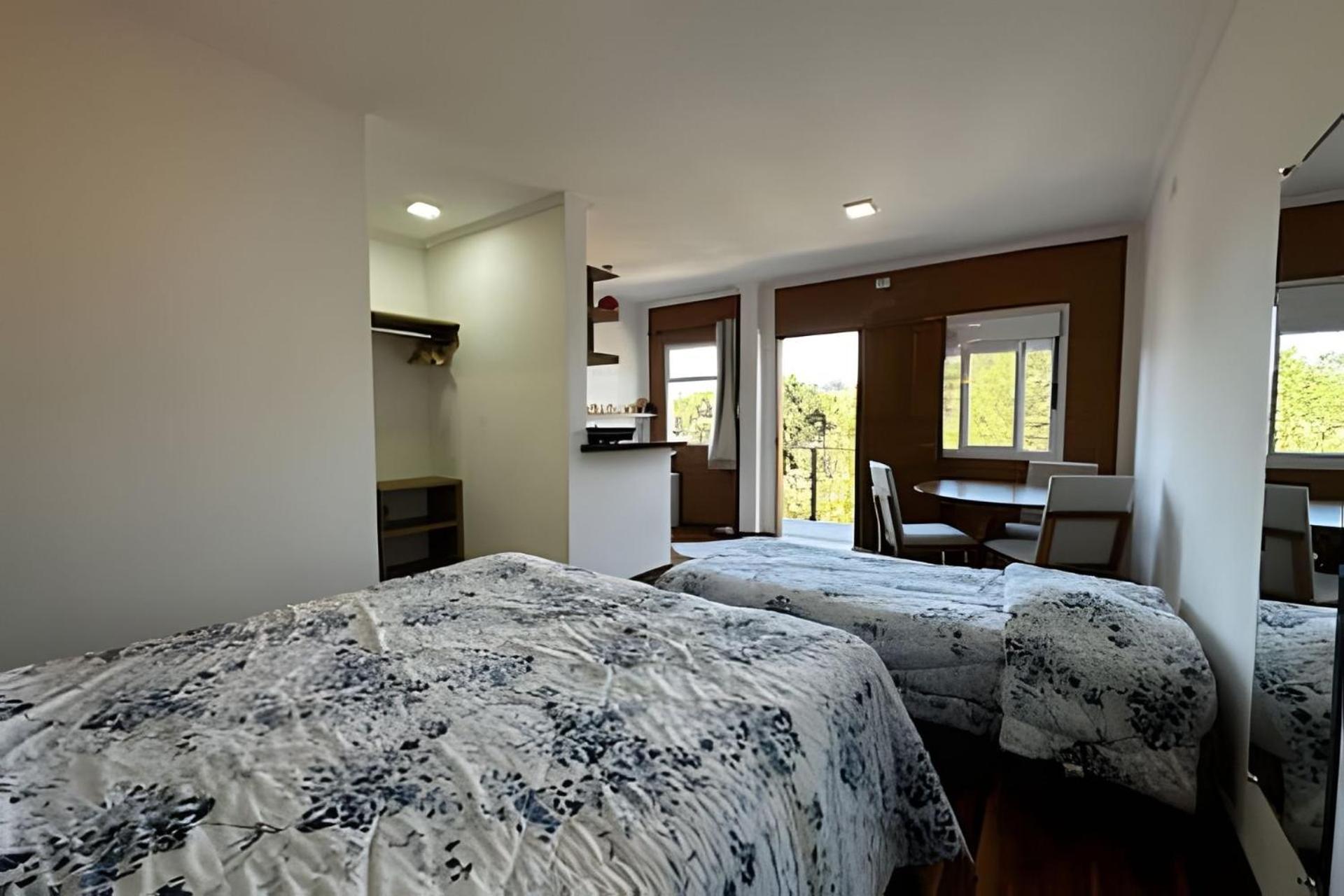 Suites Saint Louis - Conforto Do Lado Do Centro Turistico Campos do Jordão Eksteriør billede